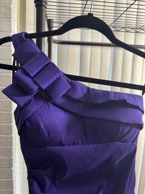 Betsy & Adam One-Shoulder Purple Cocktail Dress with Bow Accents